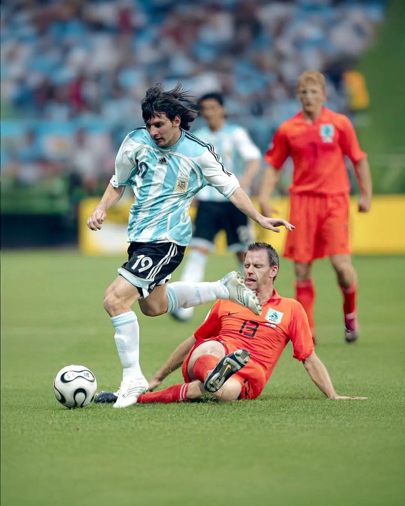 马卡：马略卡右后卫巴勃罗期待再次入选阿根廷队，出战世界杯（马卡报：马略卡右闸巴勃罗盼重返阿根廷队，冲击世界杯）